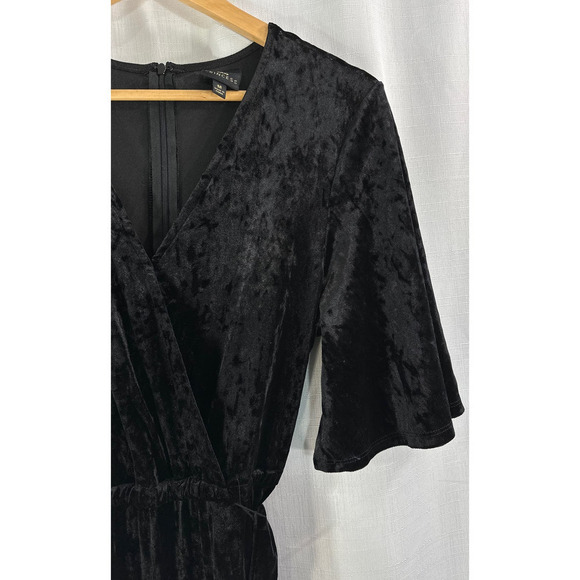 Disney Princess Black Crushed Velvet Mulan Wrap Belted Jumpsuit Size Medium - Picture 6 of 9